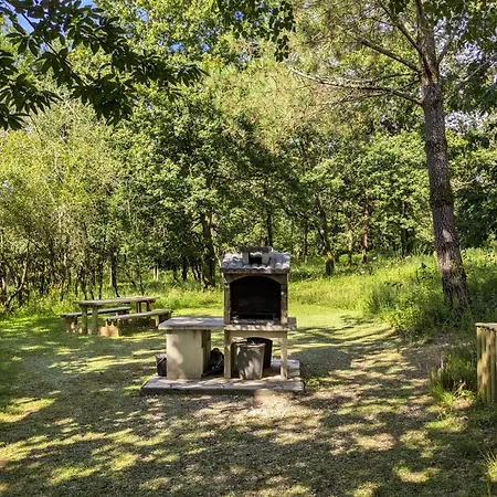 Dans Domaine Nature Avec אתר קמפינג 3*